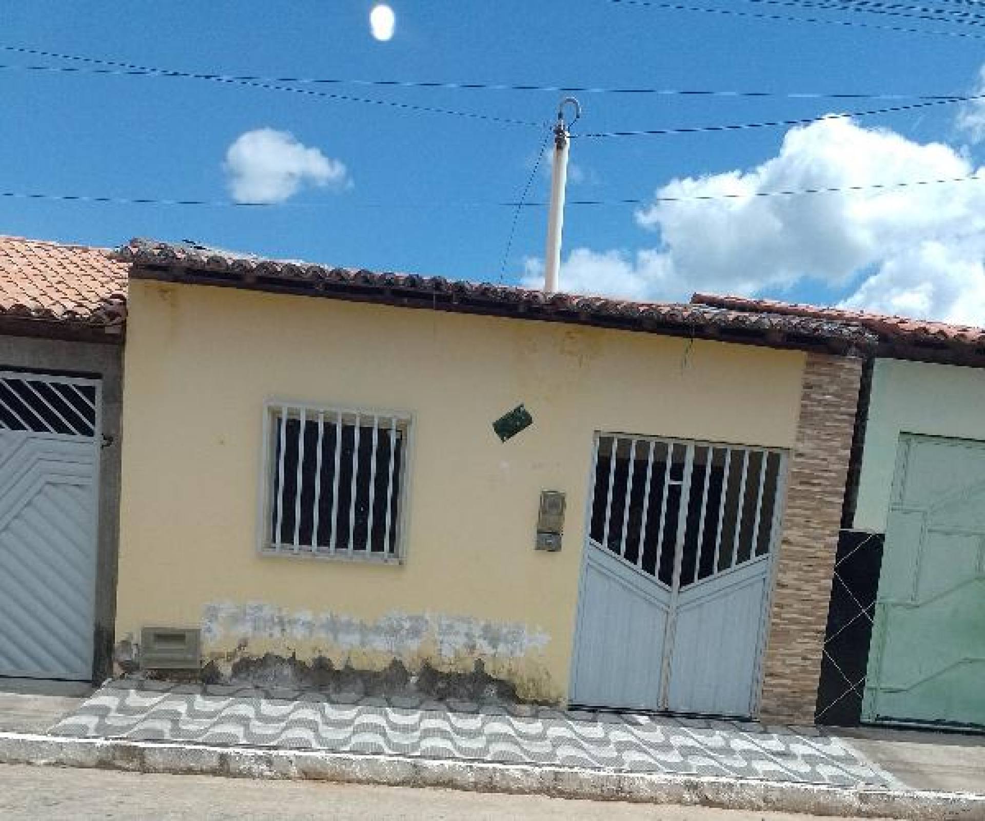 OPORTUNIDADE CAIXA | CASA 2/4 EM BAIRRO DO MONTE – IAÇU COM 50% DE DESCONTO