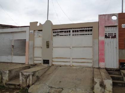 OPORTUNIDADE CAIXA | CASA 2/4 EM CERAMICA – IAÇU COM 53% DE DESCONTO