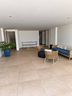 Apartamento Para Vender com  3 suítes  Pitangueiras em Lauro De Freitas
