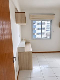 Apartamento Para Vender com  3 suítes  Pitangueiras em Lauro De Freitas