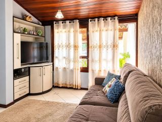 Casa Solta  5 quartos 4 suítes  Ipitanga em Lauro De Freitas