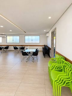 Apartamento Para Vender com 2 quartos Jockey Club em Lauro De Freitas