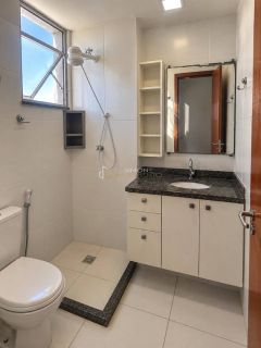 Apartamento Para Vender com 2 quartos 1 suíte Jockey Club em Lauro De Freitas