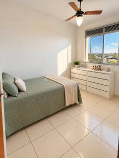 Apartamento Para Vender com 2 quartos 1 suíte Jockey Club em Lauro De Freitas