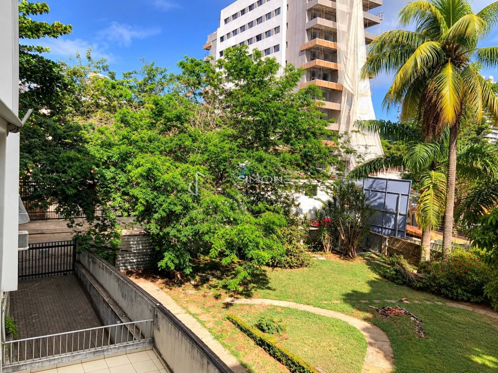 Apartamento Para Vender com 3 quartos 1 suíte  Ondina em Salvador