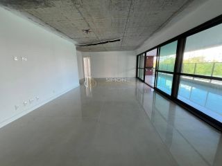 Apartamento  4 suítes no bairro Alphaville I em Salvador
