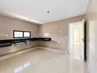 Apartamento  4 suítes no bairro Alphaville I em Salvador