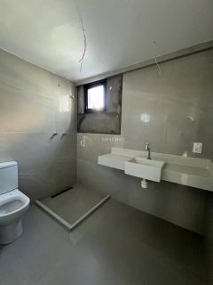 Apartamento  4 suítes no bairro Alphaville I em Salvador