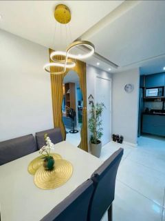 Apartamento para Alugar com 2 Quartos e Suíte