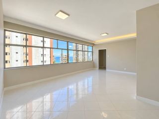 Casa de Condomínio Para Vender com 3 quartos 1 suíte Campo Grande em Salvador