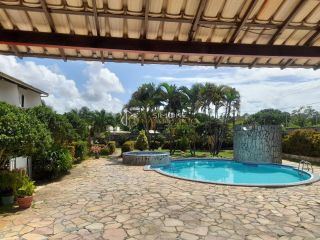 Casa de Condomínio Para Vender com 3 quartos 3 suítes no bairro Barra do Jacuípe em Camaçari