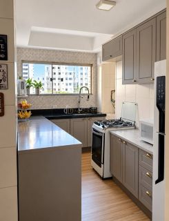 Apartamento Para Vender com 3 quartos 1 suíte no Imbuí em Salvador