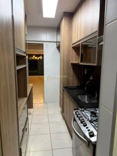 Apartamento Para Vender com 3 quartos 2 suítes no bairro Paralela em Salvador