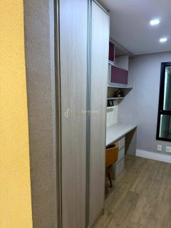 Apartamento Para Vender com 3 quartos 2 suítes no bairro Paralela em Salvador