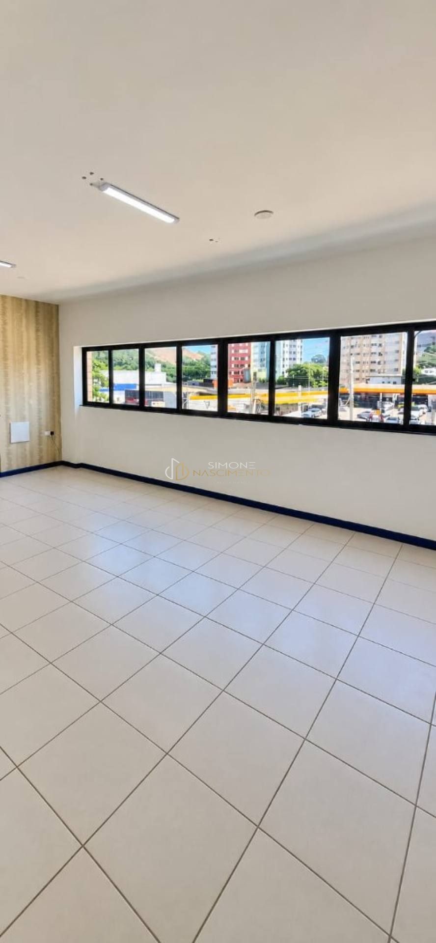 Ponto Comercial Para Alugar no bairro Imbuí em Salvador
