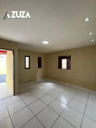Casa Para Vender com 02 quartos no bairro Nossa Senhora da Apresentação em Natal
