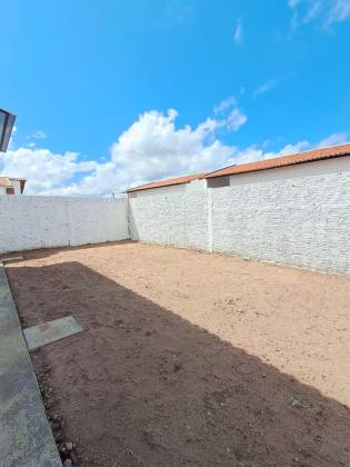 Casa Para Vender com 2 quartos no bairro Planalto em Ceará-mirim