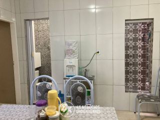 Vendo Casa Reformada com 3 quartos, sendo 1 suíte | Bairro Olaria