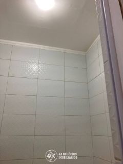 Vendo Casa Reformada com 3 quartos, sendo 1 suíte | Bairro Olaria
