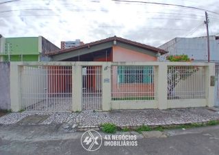 Excelente Casa no Bairro Suíssa