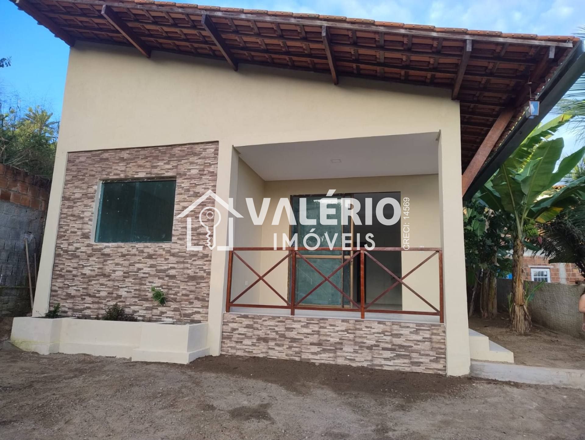 Casa em Condomínio Fechado – Terreno 10x20 – Toda Solta