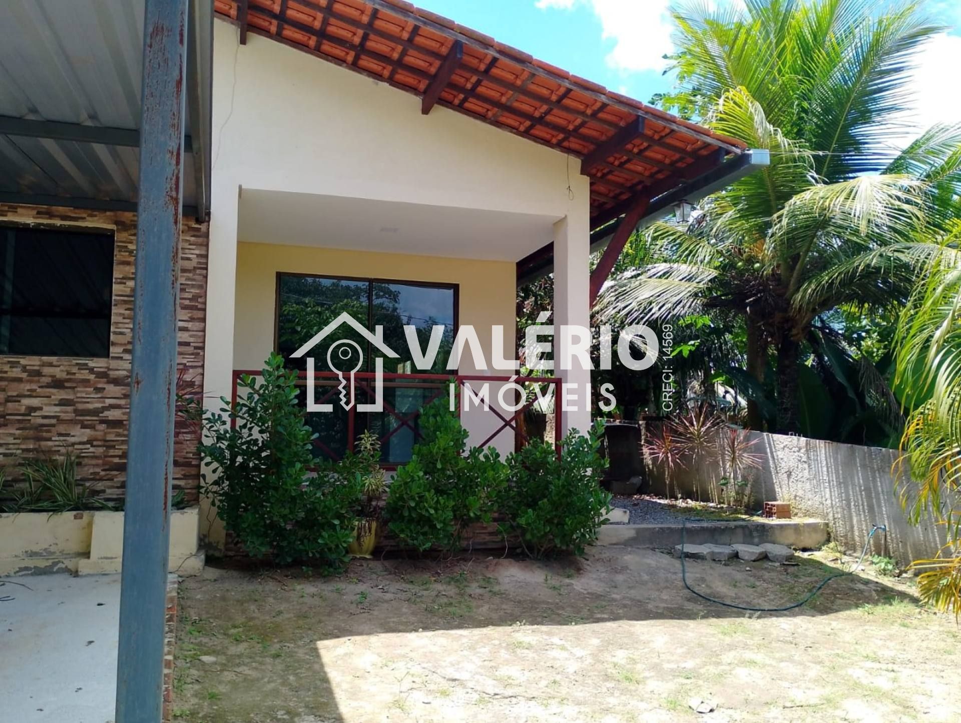 Casa em Condomínio Fechado – Terreno 10x20 – Toda Solta