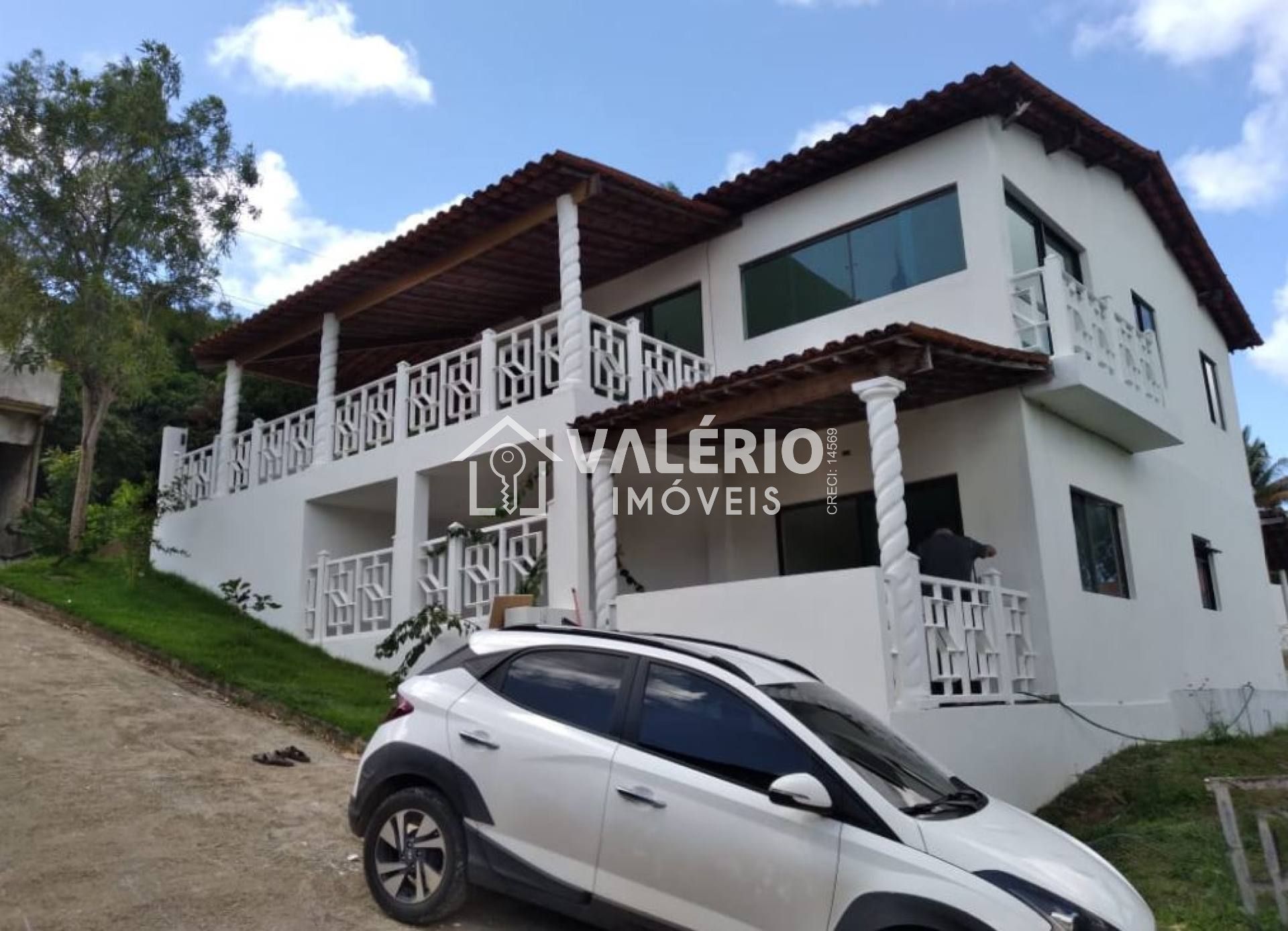 Casa à Venda em Condomínio Fechado | Conforto, Segurança e Economia