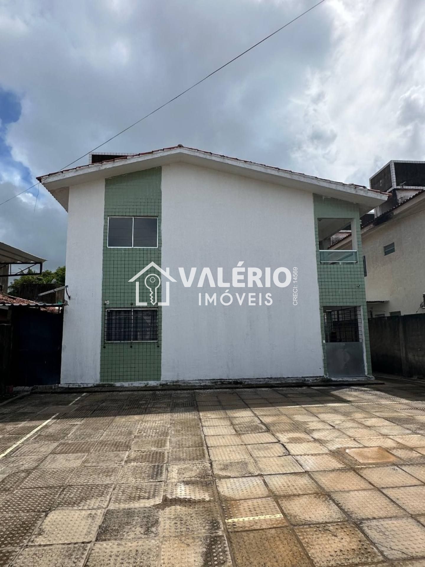 Casa Para Vender com 3 quartos no bairro Pau Amarelo em Paulista