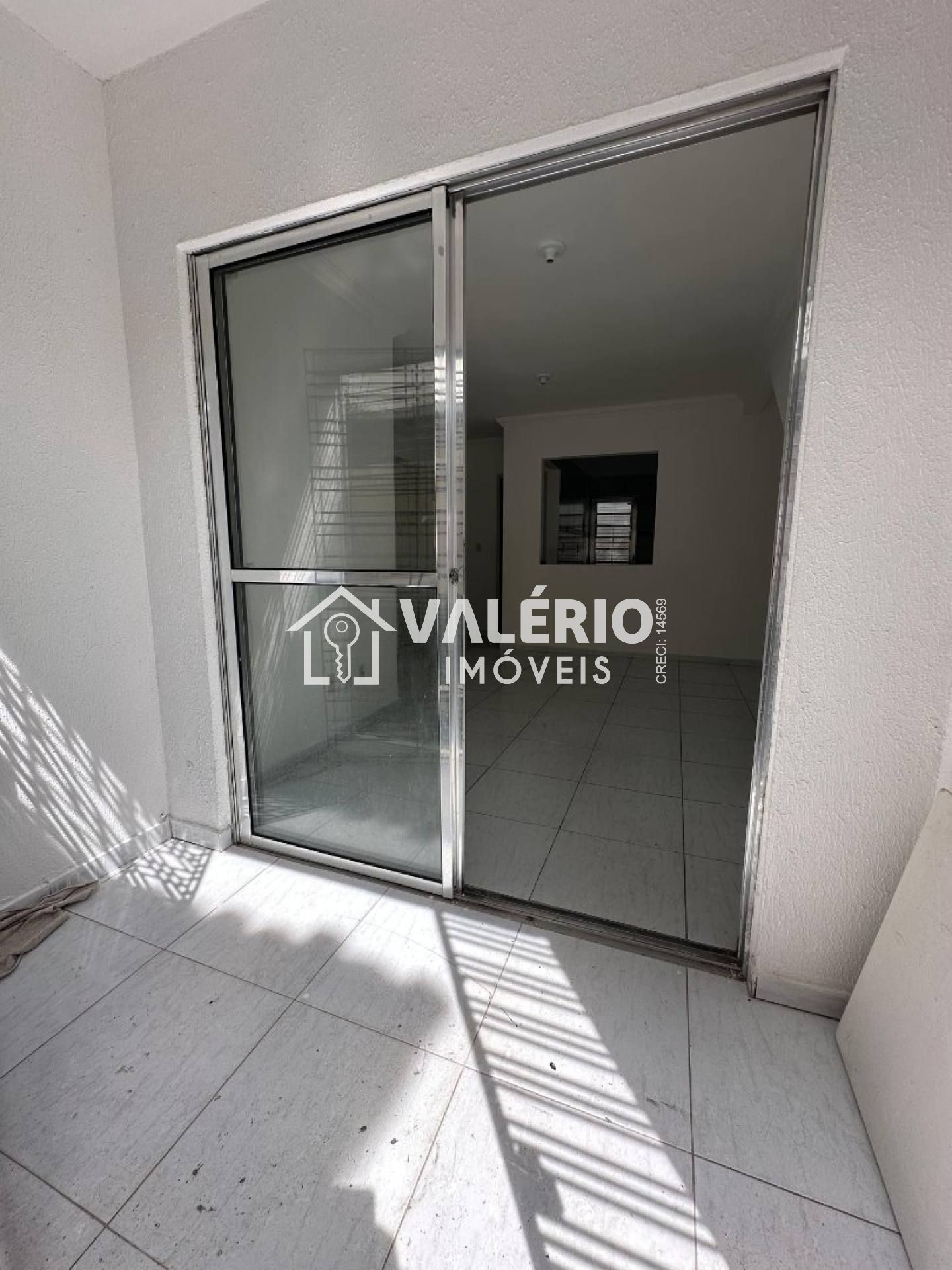 Casa Para Vender com 3 quartos no bairro Pau Amarelo em Paulista