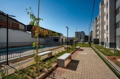 Apartamento Para Alugar com 02 quartos a 250 metros da rodovia Washington Luiz em Duque De Caxias