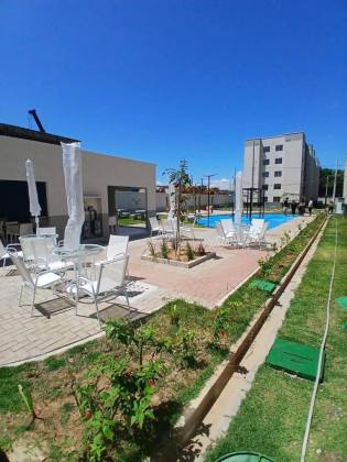 Apartamento Para Alugar com 02 quartos a 250 metros da rodovia Washington Luiz em Duque De Caxias