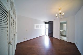 APARTAMENTO NO PARAÍSO ... LINDO !!!