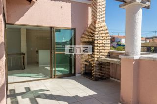 Linda Cobertura à 615 metros da praia - Venda