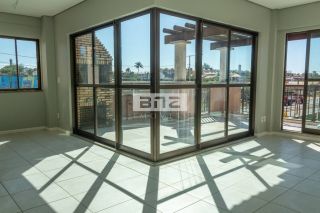 Linda Cobertura à 615 metros da praia - Venda