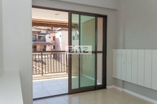 Linda Cobertura à 615 metros da praia - Venda