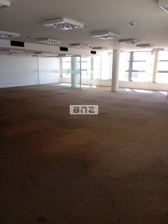 Conjunto Comercial no Centro Histórico de São Paulo - VENDA