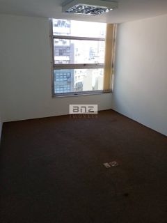 Conjunto Comercial no Centro Histórico de São Paulo - VENDA