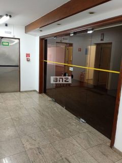 Conjunto Comercial no Centro Histórico de São Paulo - VENDA