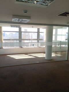 Conjunto Comercial no Centro Histórico de São Paulo - VENDA