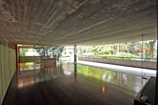 CASA COM TERRENO DE 3.100M² NA REGIÃO DA CIDADE JARDIM