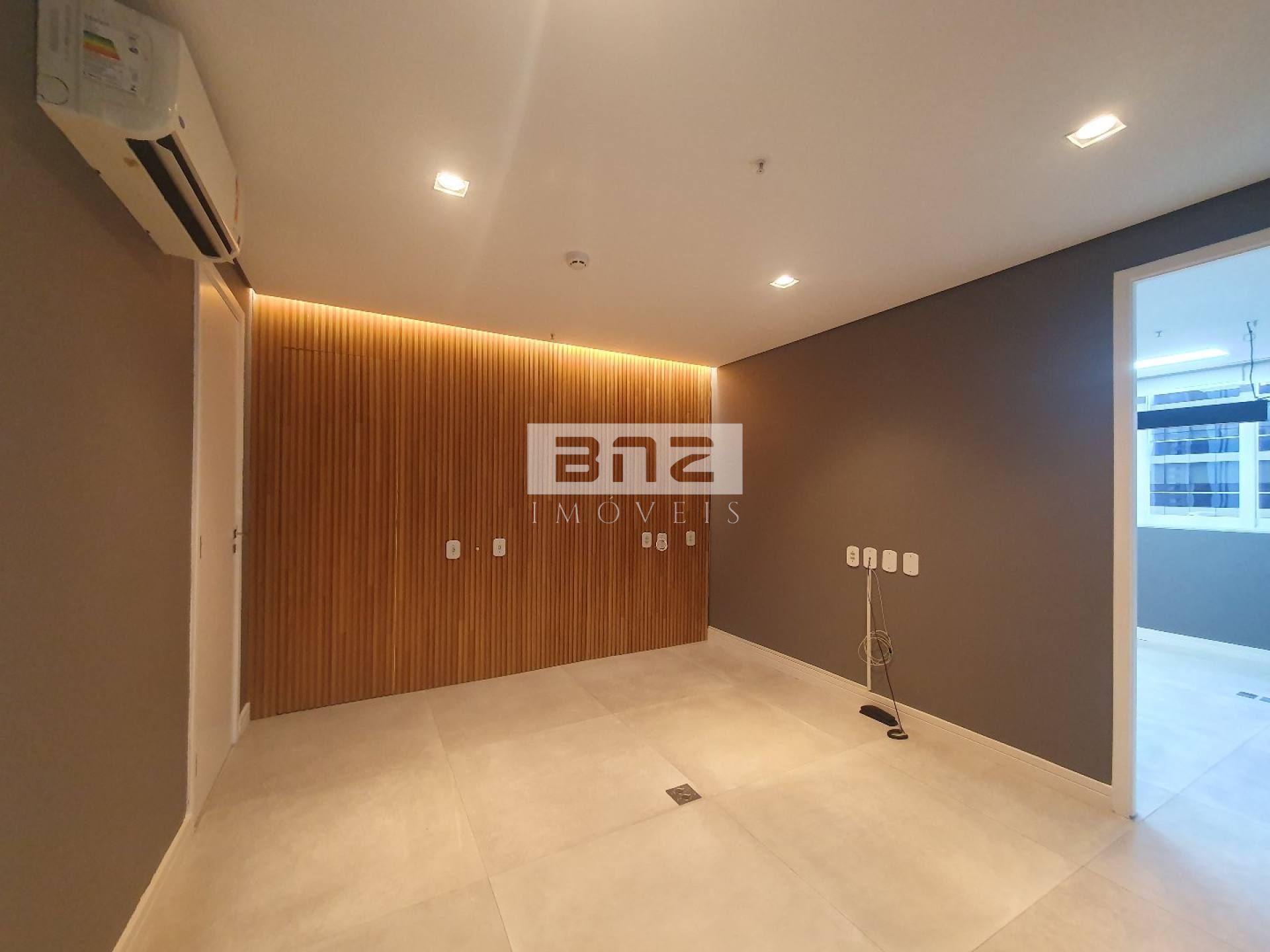 SALA LOCAÇÃO BROOKLIN