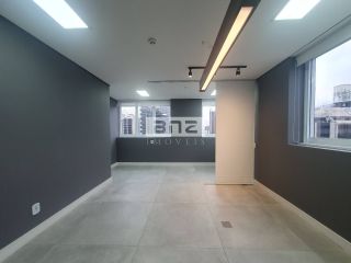 SALA LOCAÇÃO BROOKLIN