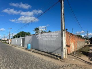 Chácara com Galpão e Piscina
