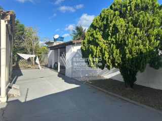 Chácara com Galpão e Piscina