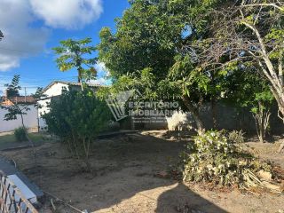 Chácara com Galpão e Piscina