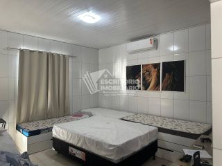 Chácara com Galpão e Piscina