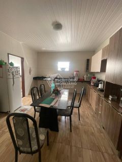 Casa de esquina no residencial de Itaporanga