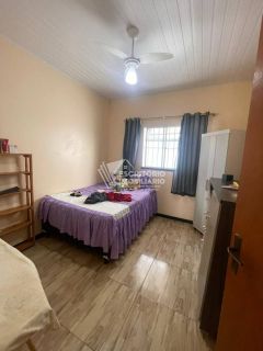 Casa de esquina no residencial de Itaporanga