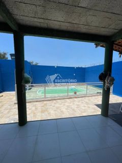 Casa mobiliada com piscina em área gourmet na caueira