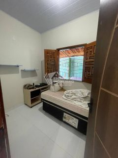 Casa mobiliada com piscina em área gourmet na caueira